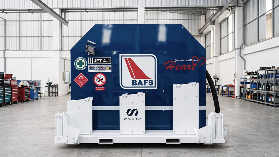 สติ๊กเกอร์ประชาสัมพันธ์เคลื่อนที่เนื้อ PVC พิมพ์โลโก้ BAFS และป้ายเตือนความปลอดภัยบนเครื่องจักรอุตสาหกรรม