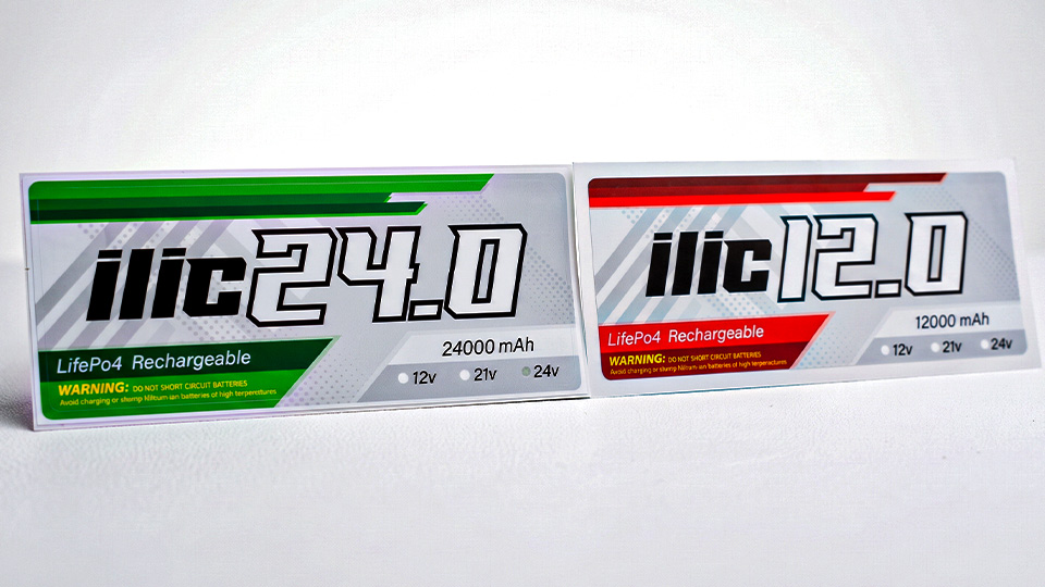 ฉลากสติ๊กเกอร์ติดแบตเตอรี่ LifePo4 แสดงสเปกความจุและข้อความเตือนความปลอดภัยคมชัด ไม่ซีด
