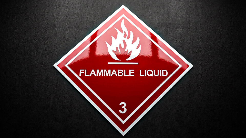 ป้ายสติ๊กเกอร์ฉลาก GHS สารไวไฟ Flammable Liquid 3 ทนสารเคมีและรอยขีดข่วน สำหรับติดถังและภาชนะสารเคมี