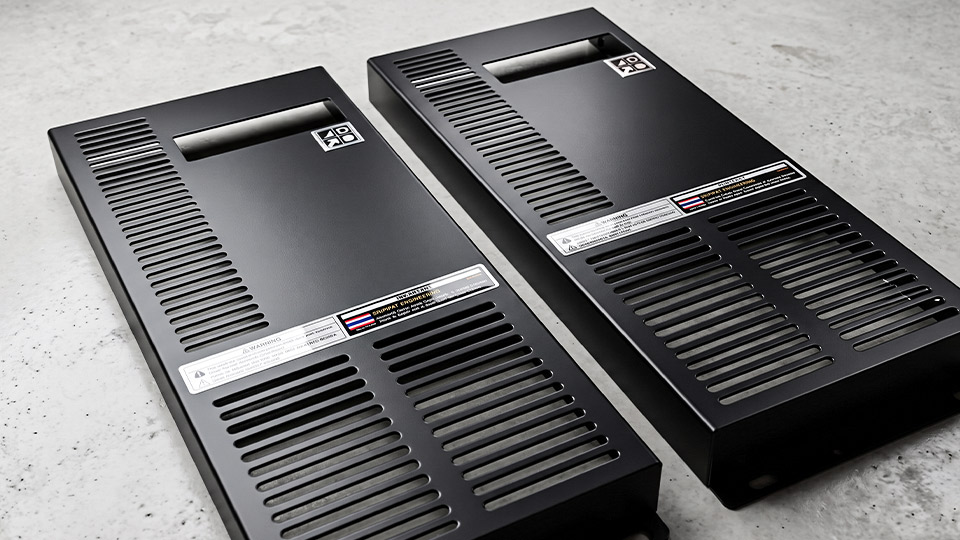 ป้ายตู้คอนโทรล สเปกสติ๊กเกอร์อุตสาหกรรมติดฝาครอบตู้สวิตช์บอร์ดโดยไม่ทำลายโครงสร้างโลหะ